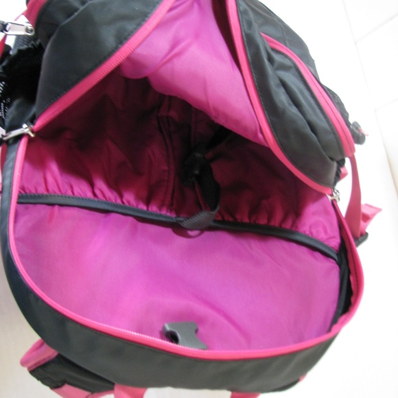 North Face Base Camp Hot Pepper Backpack - Picture 7 of 8